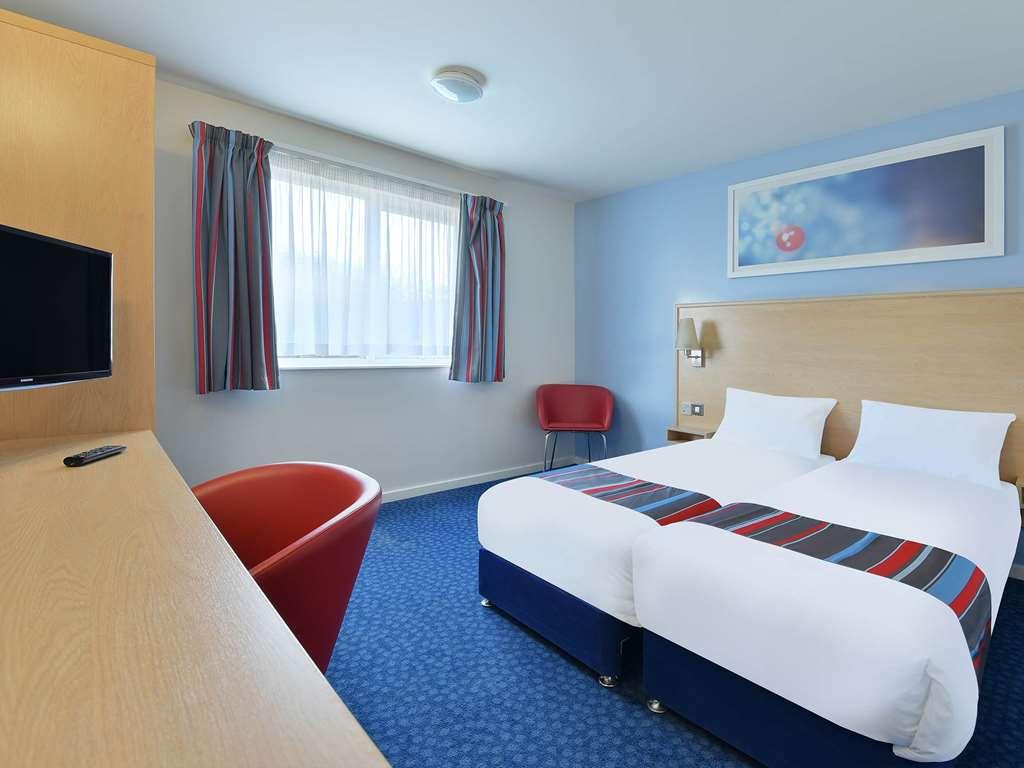 Travelodge Ilminster Ruang foto