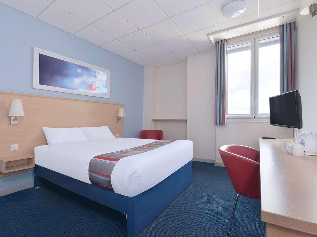 Travelodge Ilminster Ruang foto